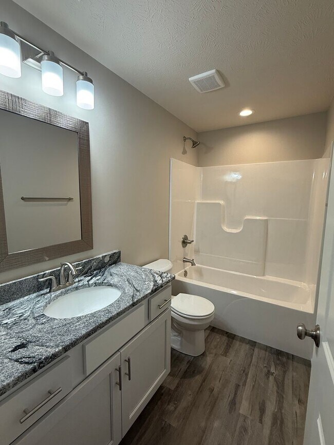 Building Photo - New Construction 3 bedroom/3 bath townhome in South Lincoln