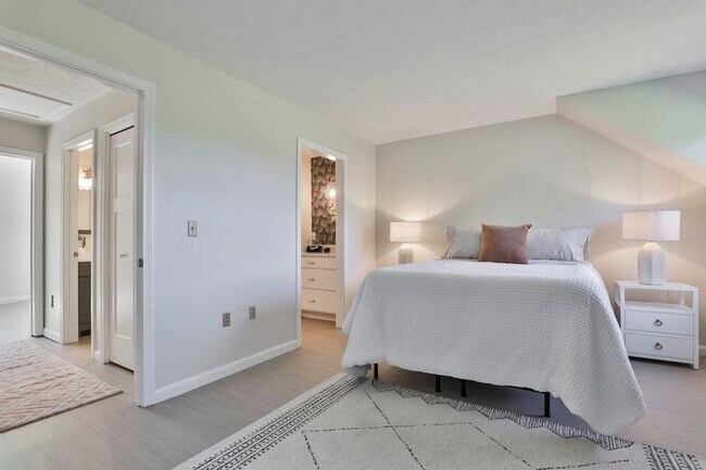 Building Photo - 6 Veterans Rd