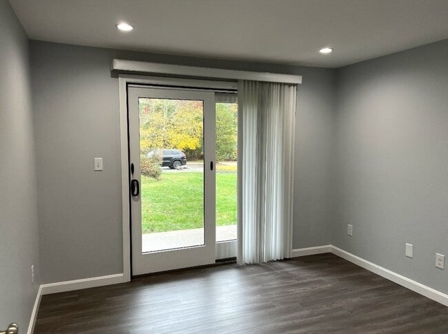 Building Photo - 108 Norton Ave