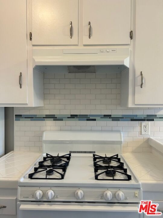 Building Photo - 3560 S Centinela Ave