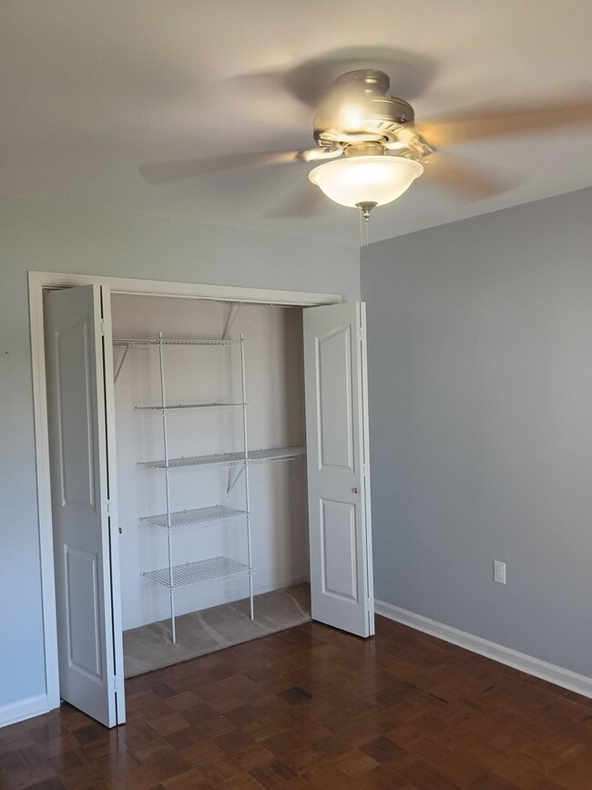 Building Photo - BRIDGEPORT