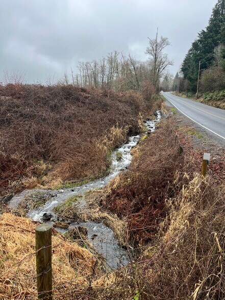 Building Photo - 15116 NE Grantham Rd