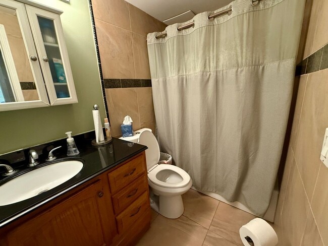 Building Photo - Rancho Penasquitos 6 Bedroom Home For Lease