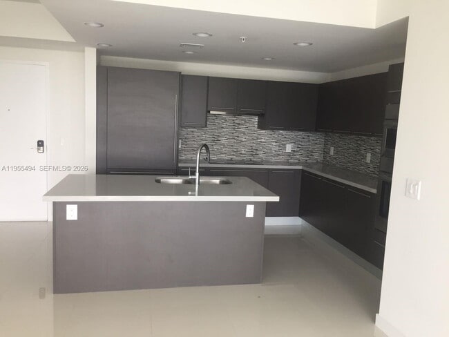 Building Photo - 7751 NW 107th Ave