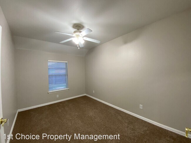 Building Photo - 3 br, 2 bath House - 8621 Lariat Cir