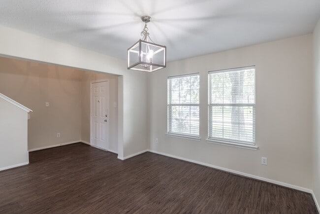 Building Photo - 13619 Northpointe Ridge Ln