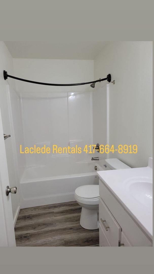 Building Photo - 3 BEDROOM 2.5 BATHROOM TOWNHOUSE FOR RENT.