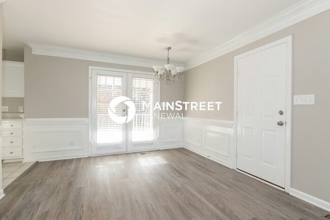 Building Photo - 4 Bedroom Pet-Friendly Home in Matthews, N...