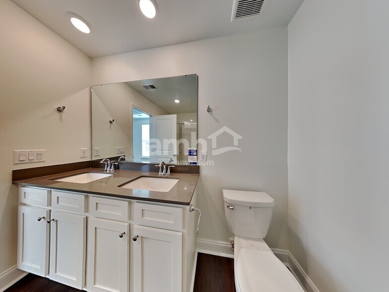 Building Photo - 110 Anthurium Dr