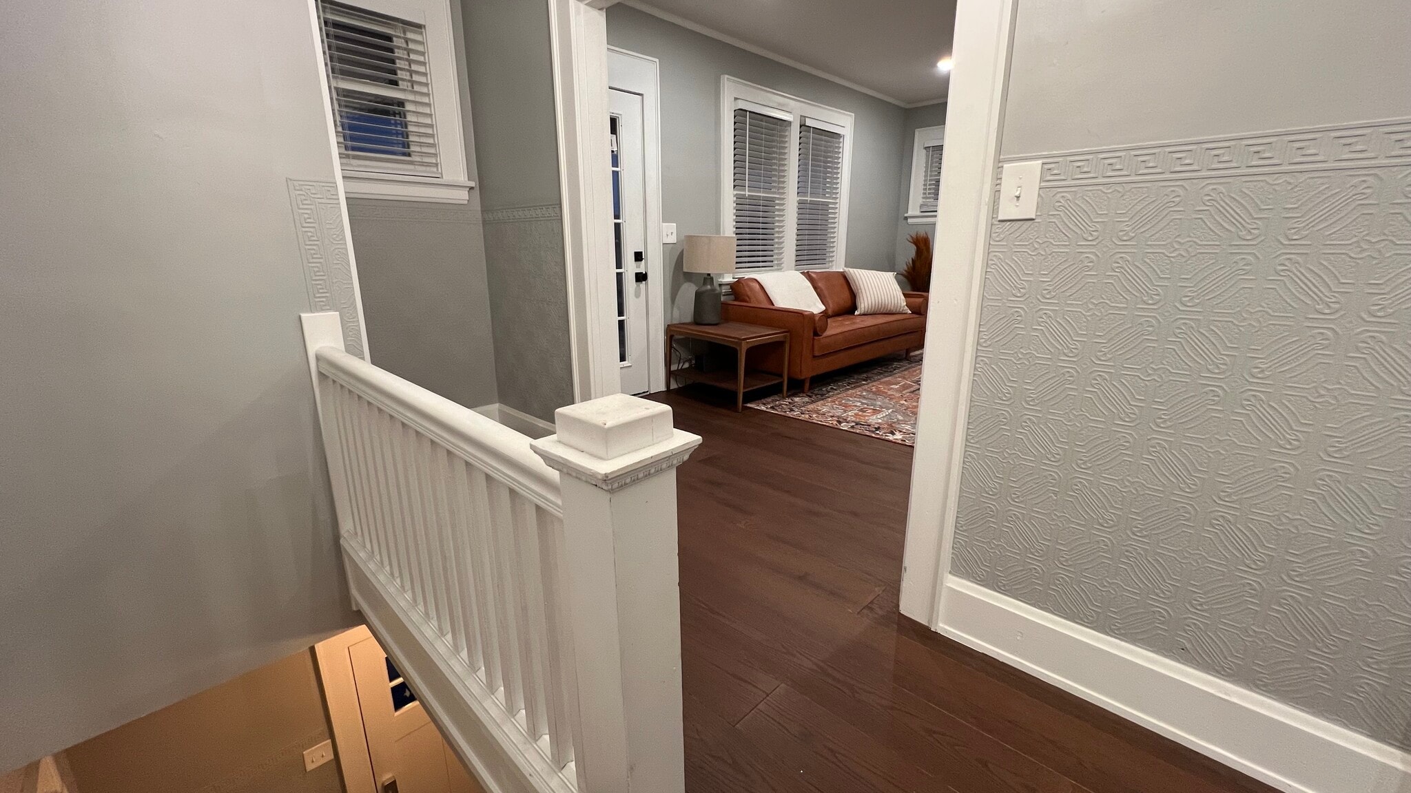 Landing - 3044 Minot Ave