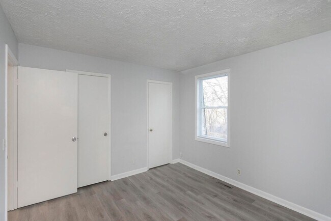 Building Photo - 3309 Falls Creek Dr