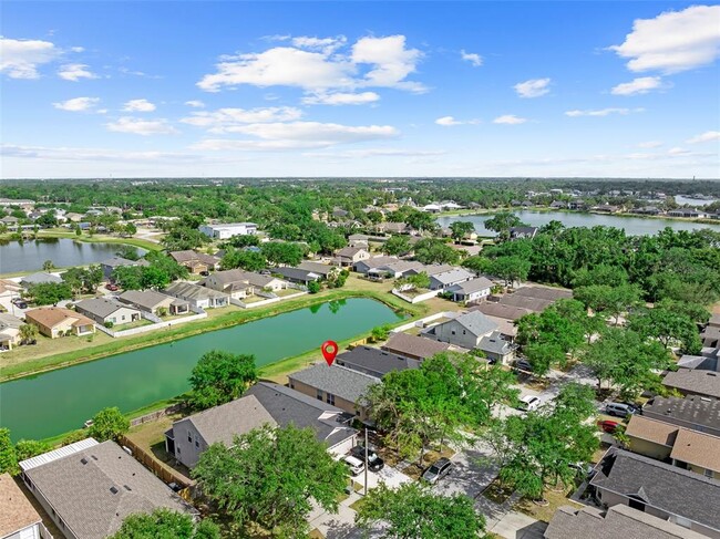 Building Photo - 8420 Deer Chase Dr