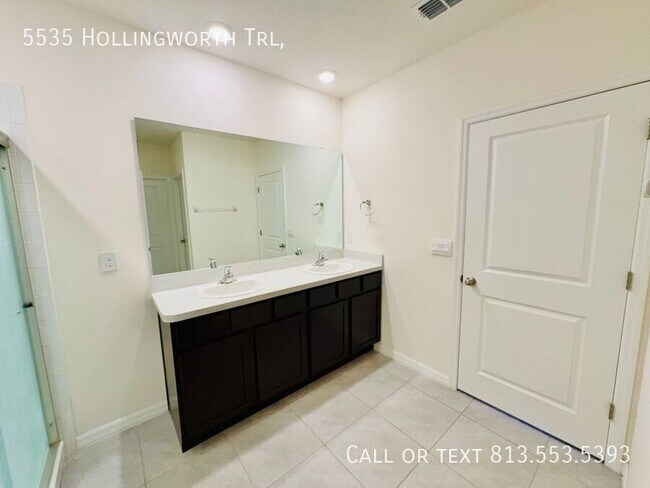 Building Photo - 5535 Hollingworth Trl