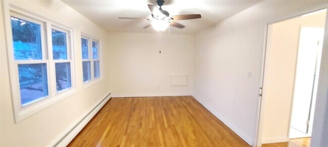 Building Photo - 109 Roosevelt Dr