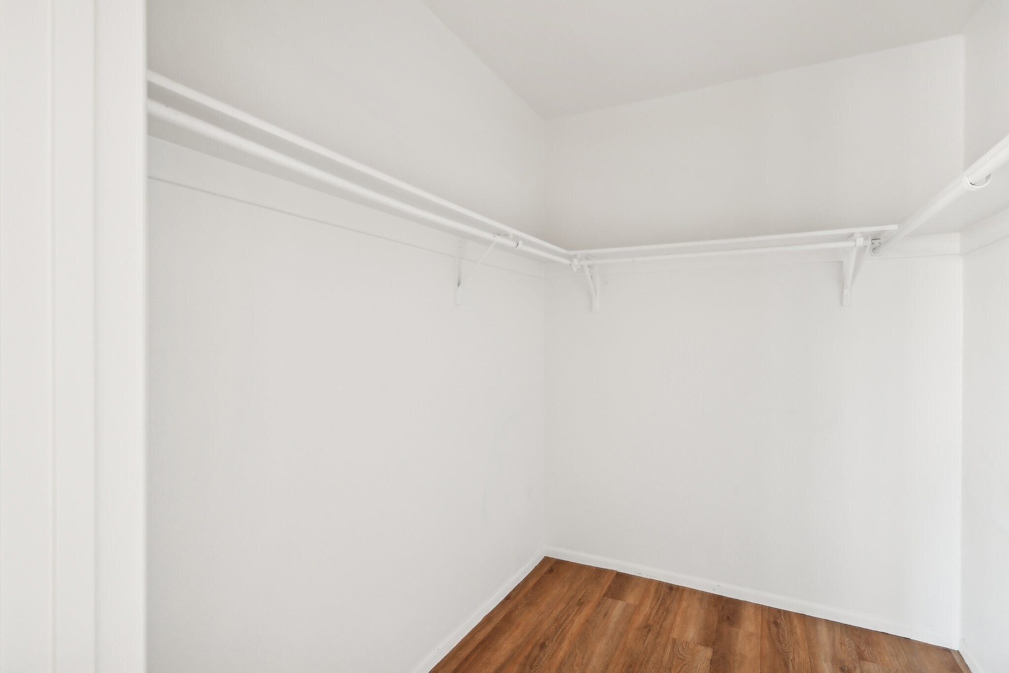 Walkin closet - 350 S Elizabeth St