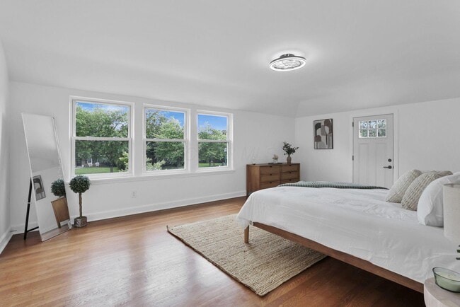 Building Photo - 2615 Northwest Blvd