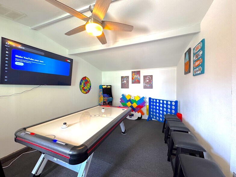 Building Photo - 376 Bonito Ave