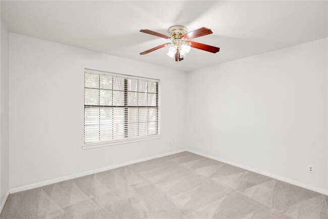 Building Photo - 1708 Wild Horse Ln