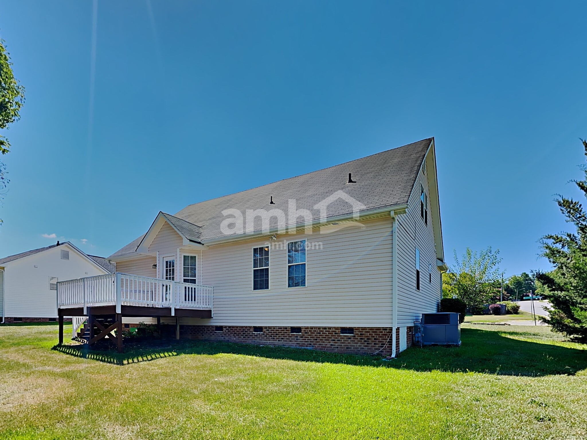 Building Photo - 7101 Missionary Ridge Dr