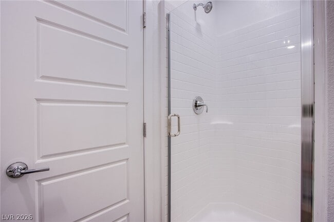 Building Photo - 145 Aqua Cmns