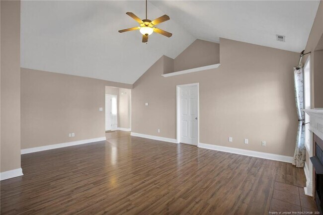 Building Photo - 175 Seabiscuit Dr