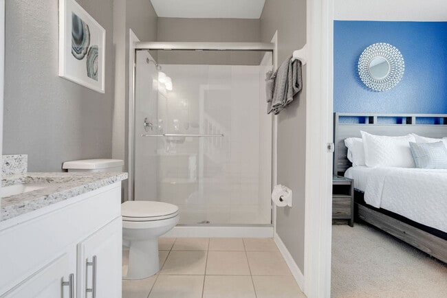 Building Photo - 2530 Maneshaw Ln