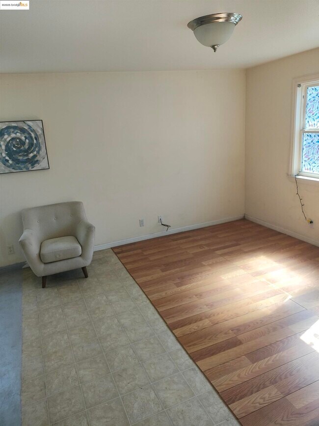 Building Photo - 3532 San Leandro St
