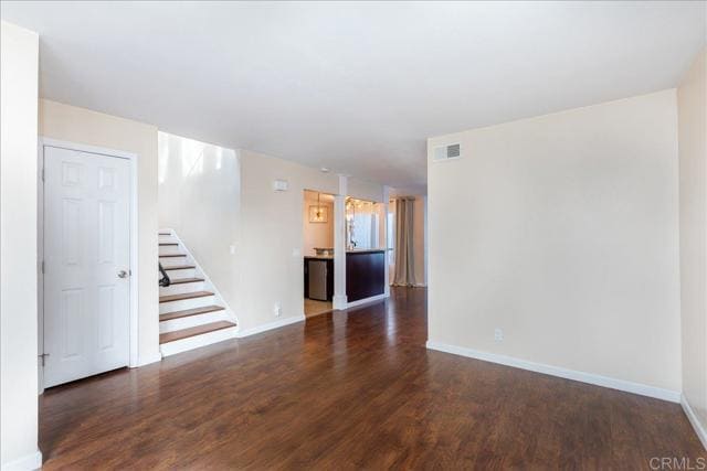 Building Photo - 1640 Maple Dr