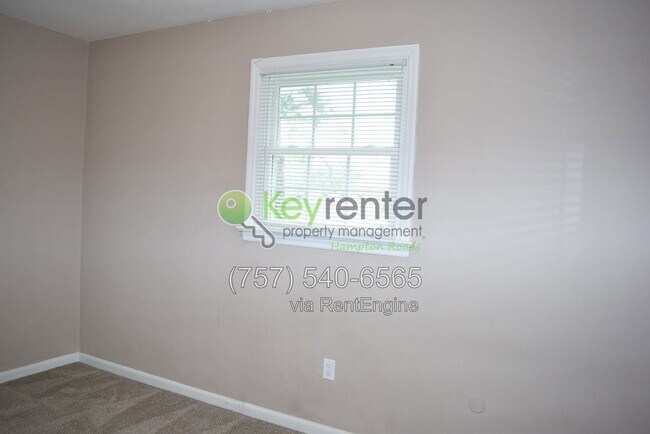 Building Photo - 1310 Sparrow Rd