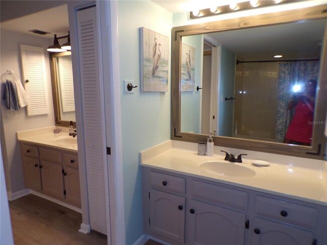 Building Photo - 25188 Marion Ave