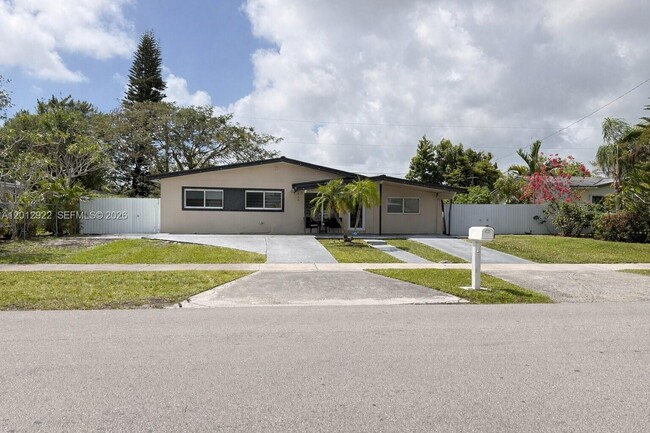 Building Photo - 11950 SW 187th Terrace