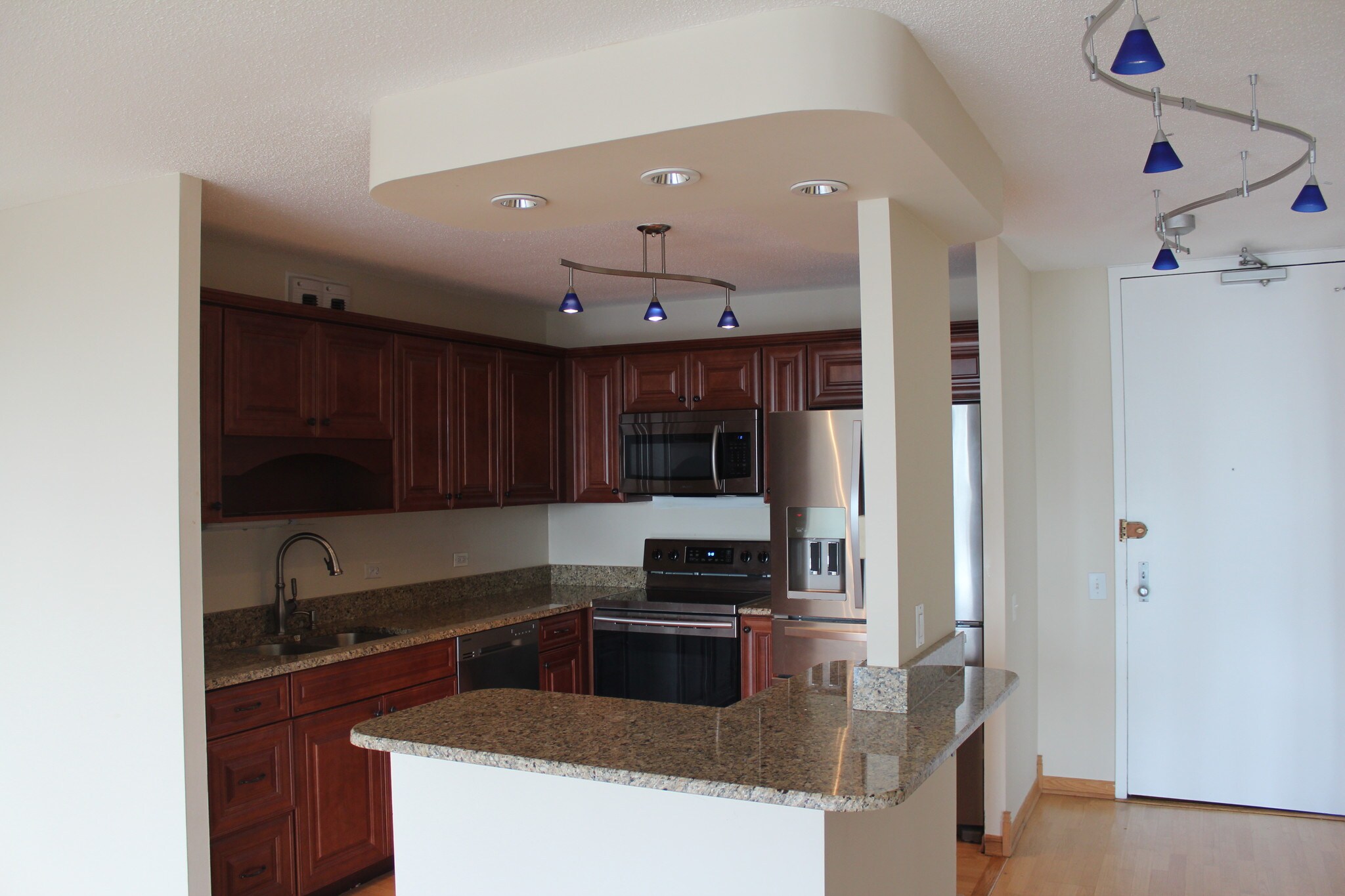 Building Photo - 405 N Wabash Ave