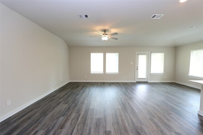 Building Photo - 1435 Waggoner Rnch Trl
