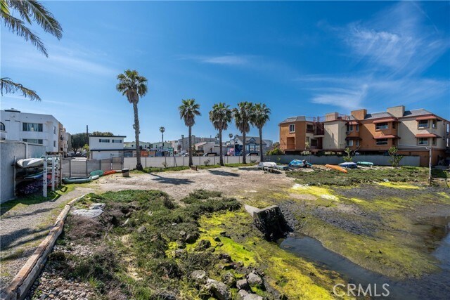 Building Photo - 17082 Pacific Coast Hwy