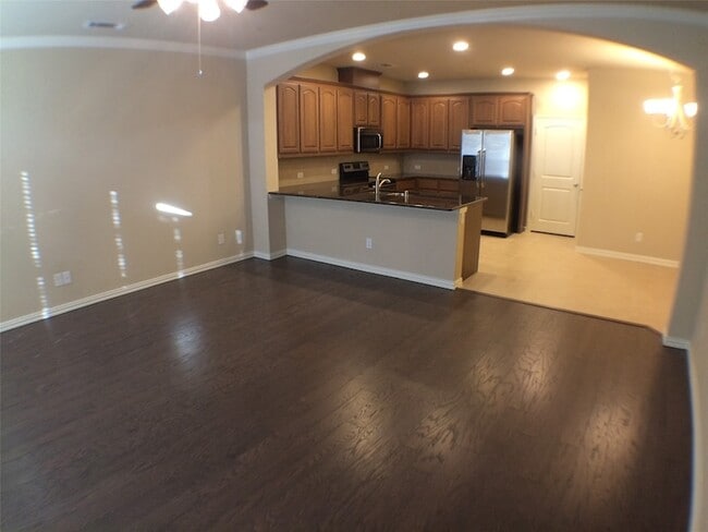 Building Photo - 935 Shelby Ln