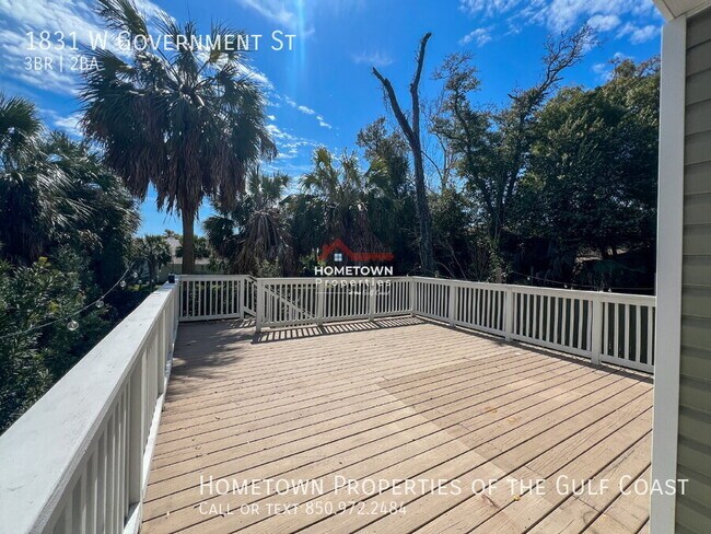 Building Photo - 3-Bed Downtown Pensacola Cottage