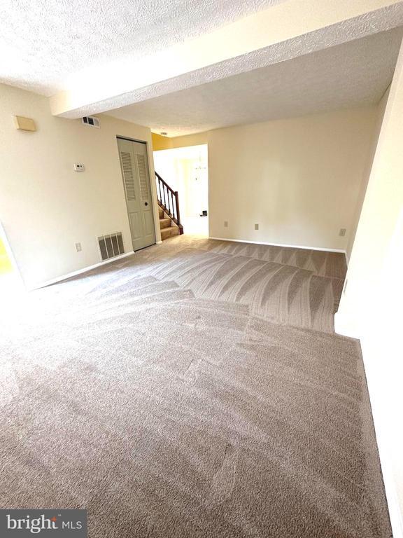 Building Photo - 8440 Rocky Knob Ct