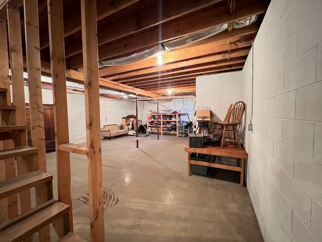 Building Photo - The Lifestyle You Deserve.