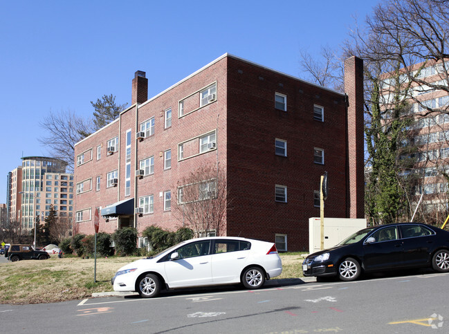 Primary Photo - Taft Manor Apartments