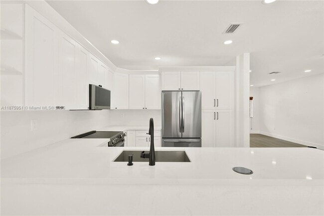 Building Photo - 21422 SW 85th Psge
