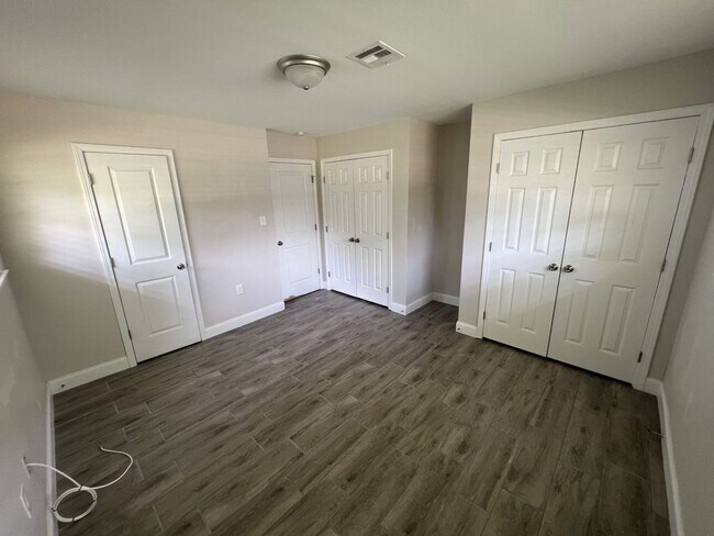 Building Photo - 10444 Browning Dr