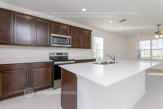 Building Photo - 6463 Breeze Filled Ln