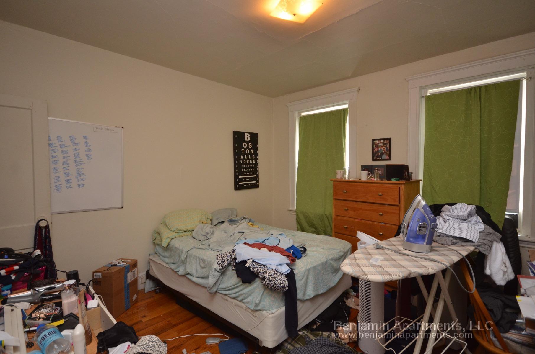 Building Photo - 25 Walbridge St