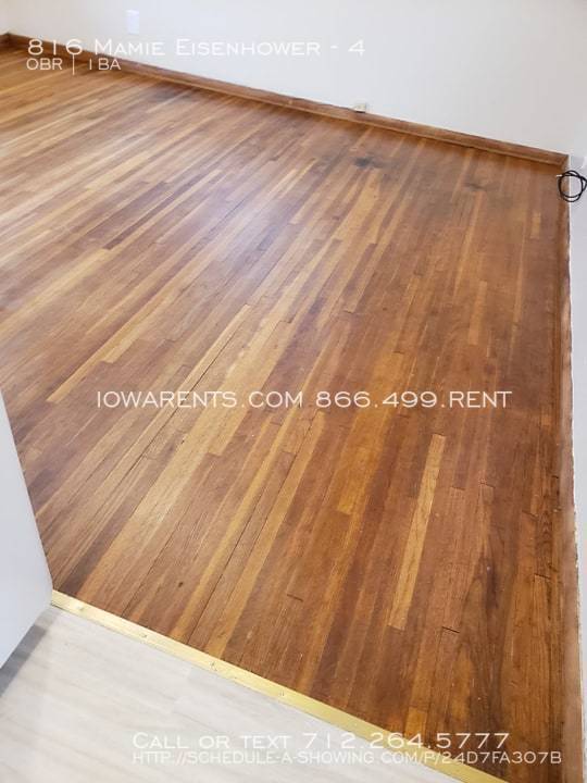 Building Photo - 816 Mamie Eisenhower Ave