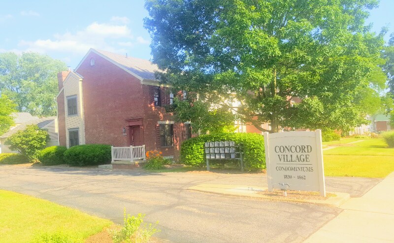 Building Photo - 1862 Beechwood Ave NE
