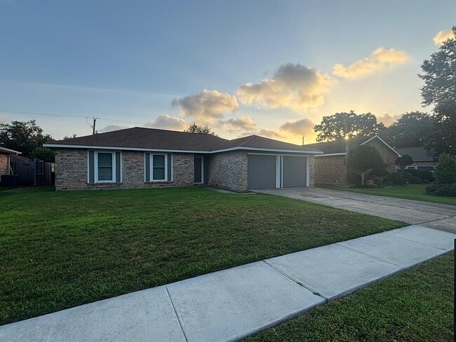 Building Photo - 9823 Stonemont Rd