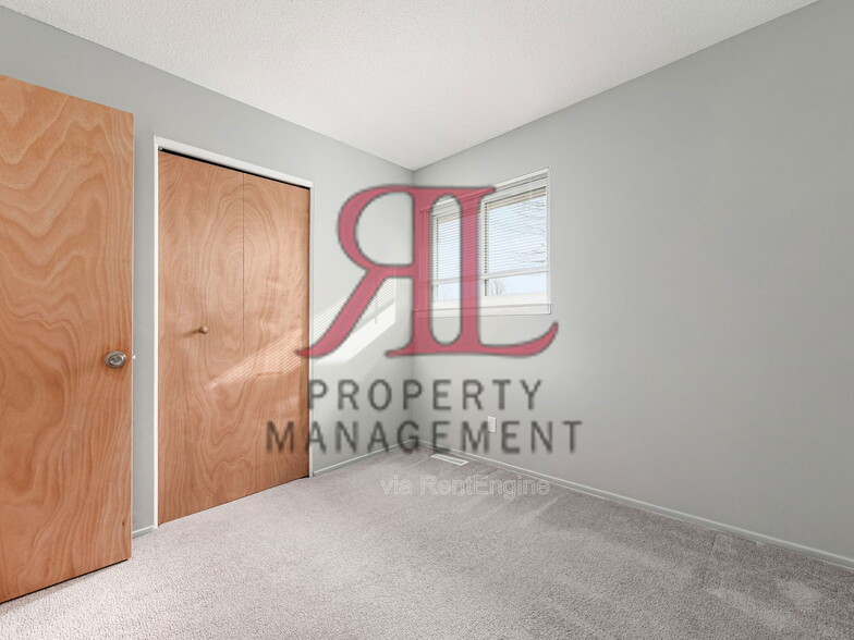 Building Photo - 5008 Carbondale Dr