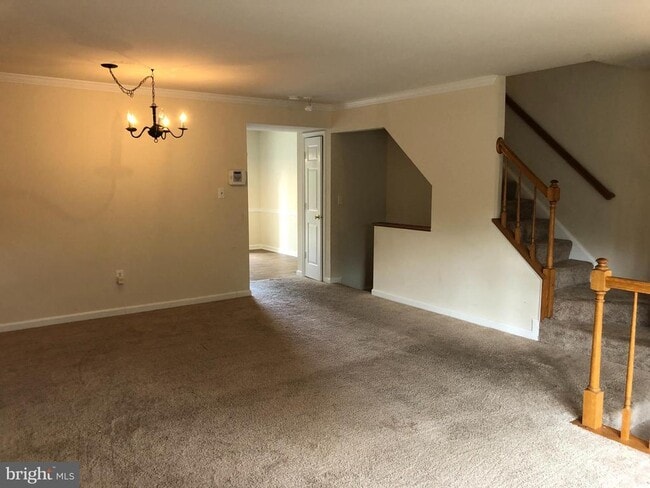 Building Photo - 203 Knollwood Ct