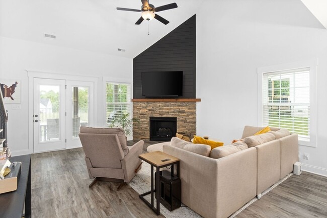 Building Photo - 281 Turkey Xing Ct