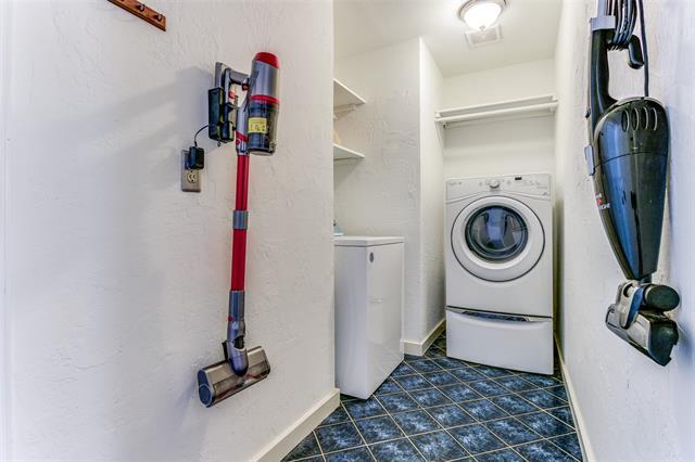 Building Photo - 539 Briarcliff Dr